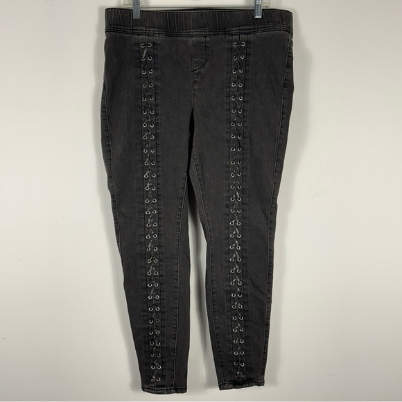 ❤️ Torrid Dark Gray Lace Front Denim Jeans - Picture 1 of 10